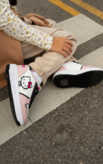 Heelys x Hello Kitty